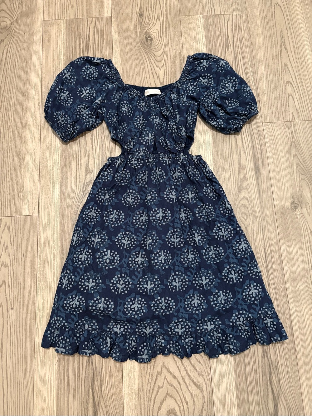Zara Girls Cutout Puff Sleeve Dress Size 9